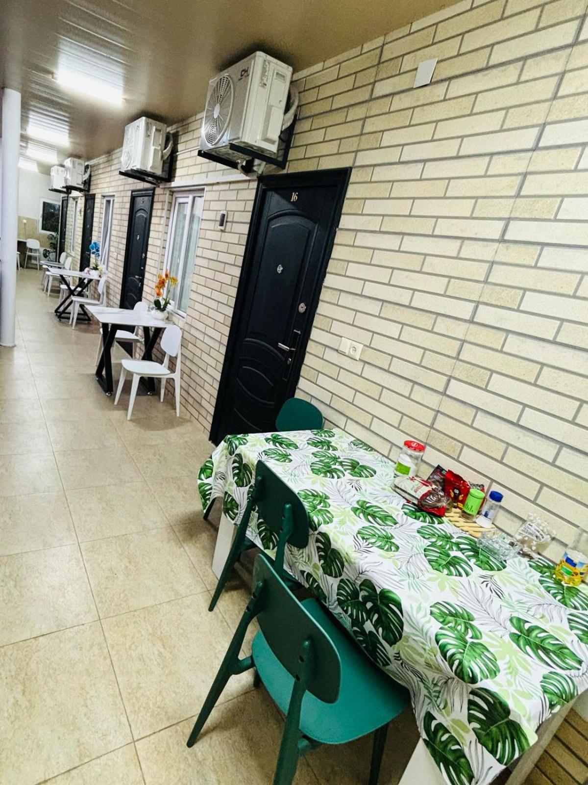Nana'S House Hotel บาทูมิ ภายนอก รูปภาพ