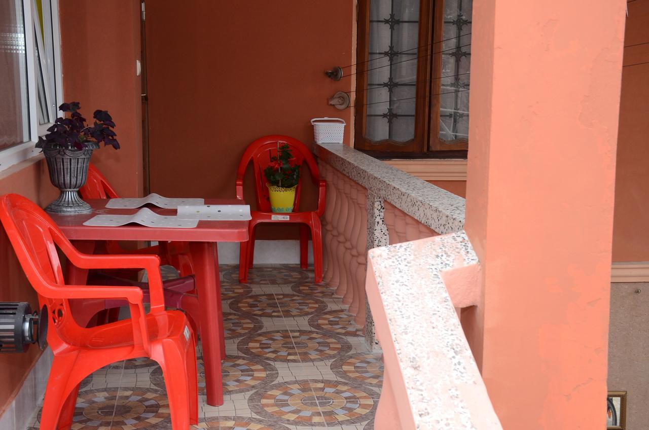 Nana'S House Hotel บาทูมิ ภายนอก รูปภาพ
